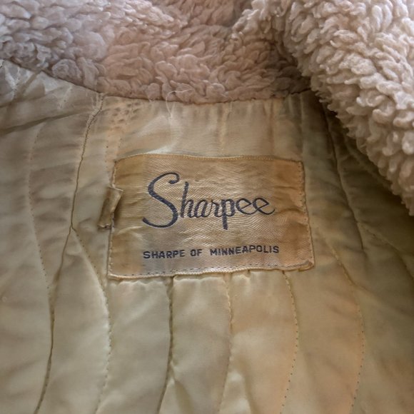 Vintage 70s quilted coat with faux fur collar and cuffs - Picture 7 of 7